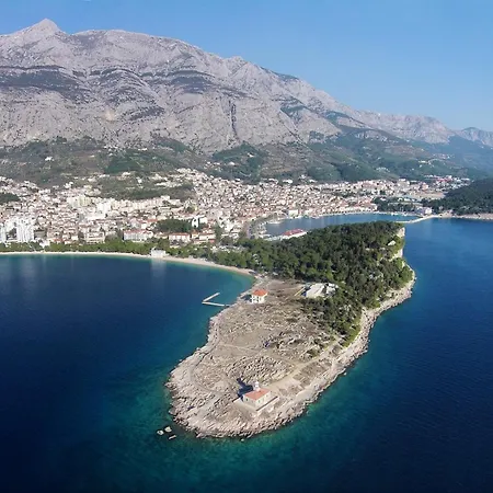 Appartamento With A Parking Space - 22851 Makarska