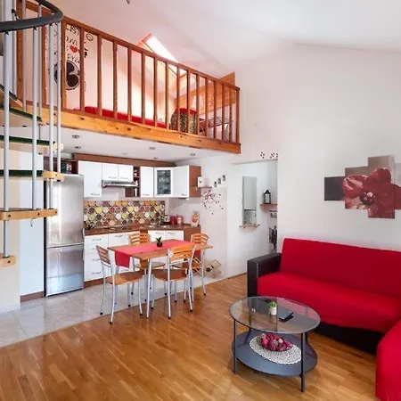 With A Parking Space - 22851 Appartamento Makarska
